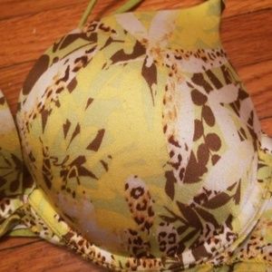 Victoria's Secret Intimates & Sleepwear - Victoria's Secret Very Sexy Push Up Floral Bra 34C Victoria's Secret Intimates & Sleepwear - Victoria's Secret Very Sexy Push Up Floral Bra 34C